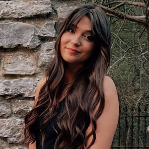 Meet your Posher, Michaela